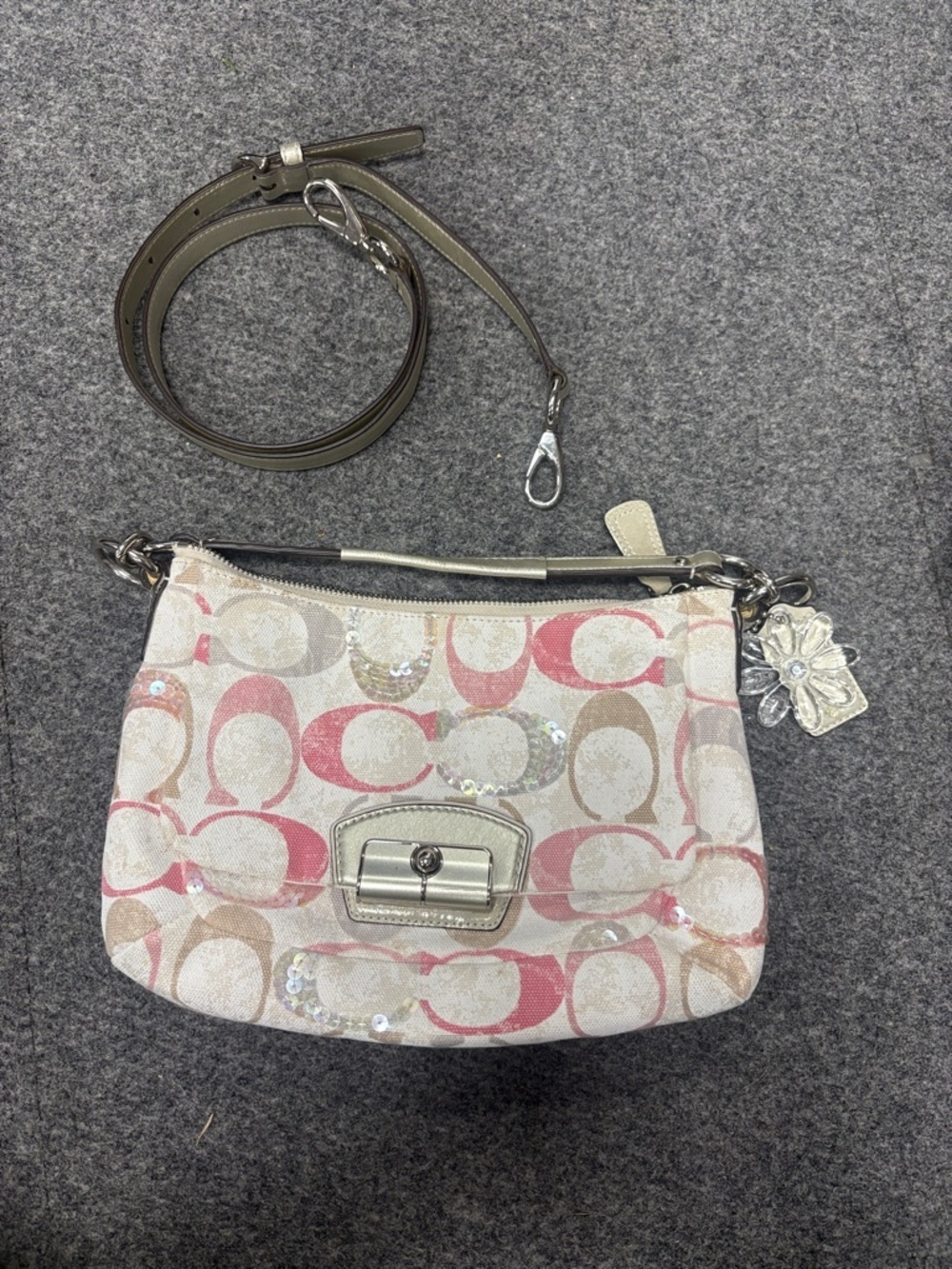 Vintage Coach Pink & Cream Signature Sequin Bag 19339